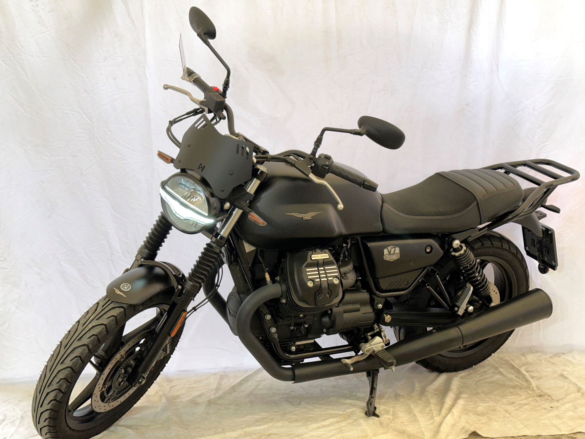 MOTO GUZZI V7 STONE