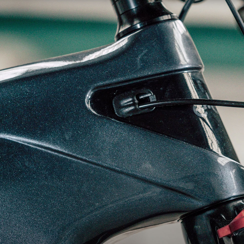 eBroh JUMP CARBON+